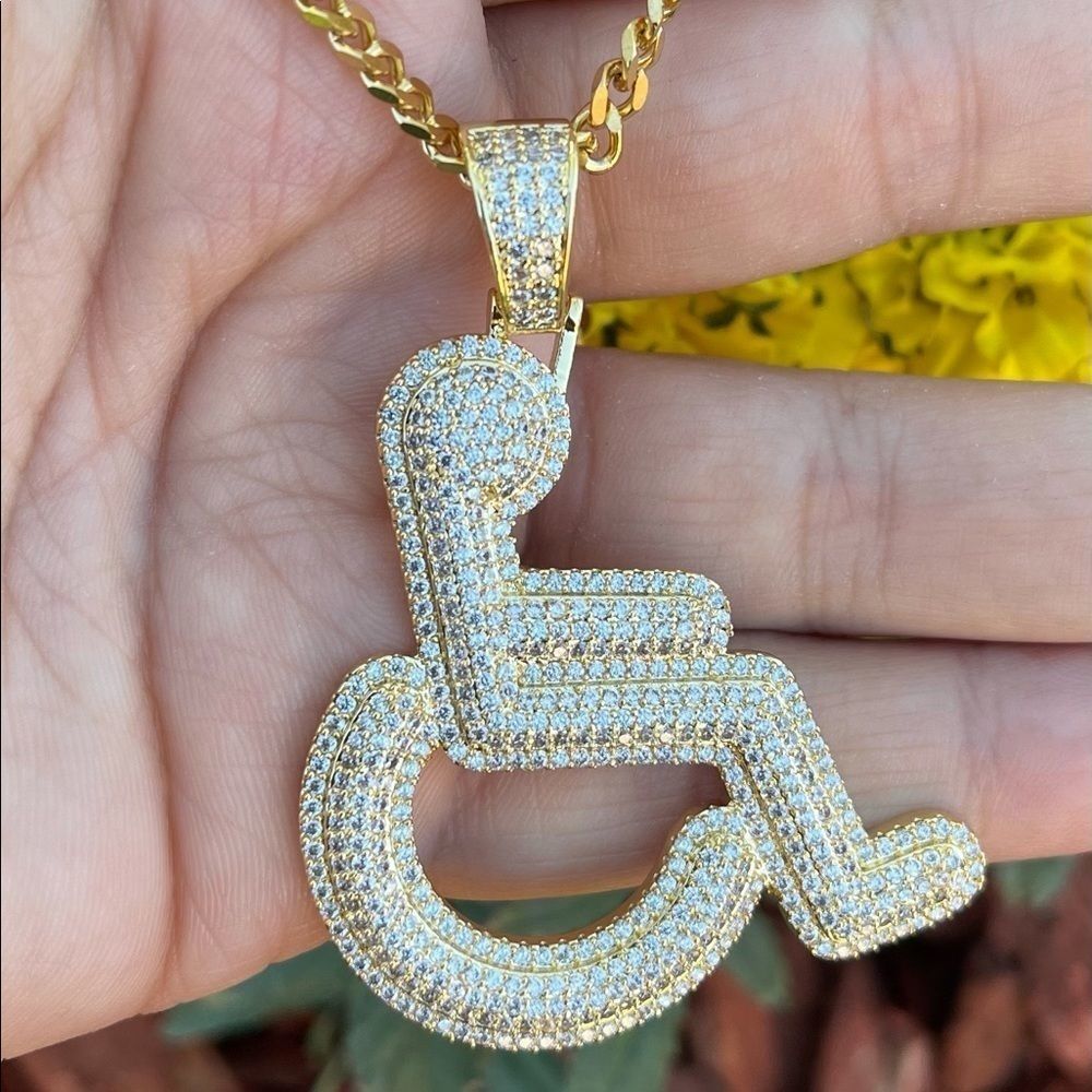 ICY  Handicap Pendant